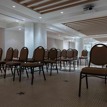 Moevenpick Hotel Beirut Beirute Exterior foto