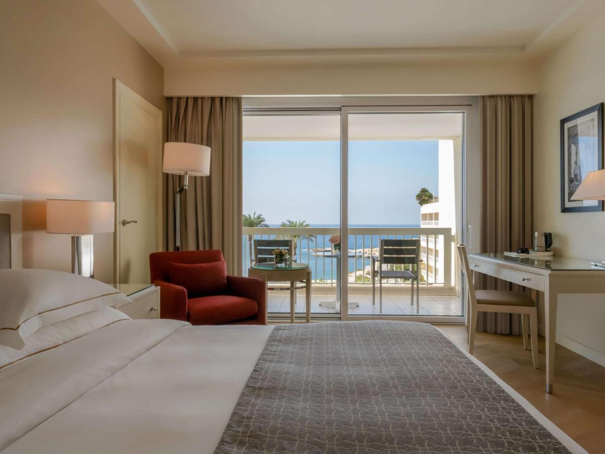 Moevenpick Hotel Beirut Beirute Exterior foto