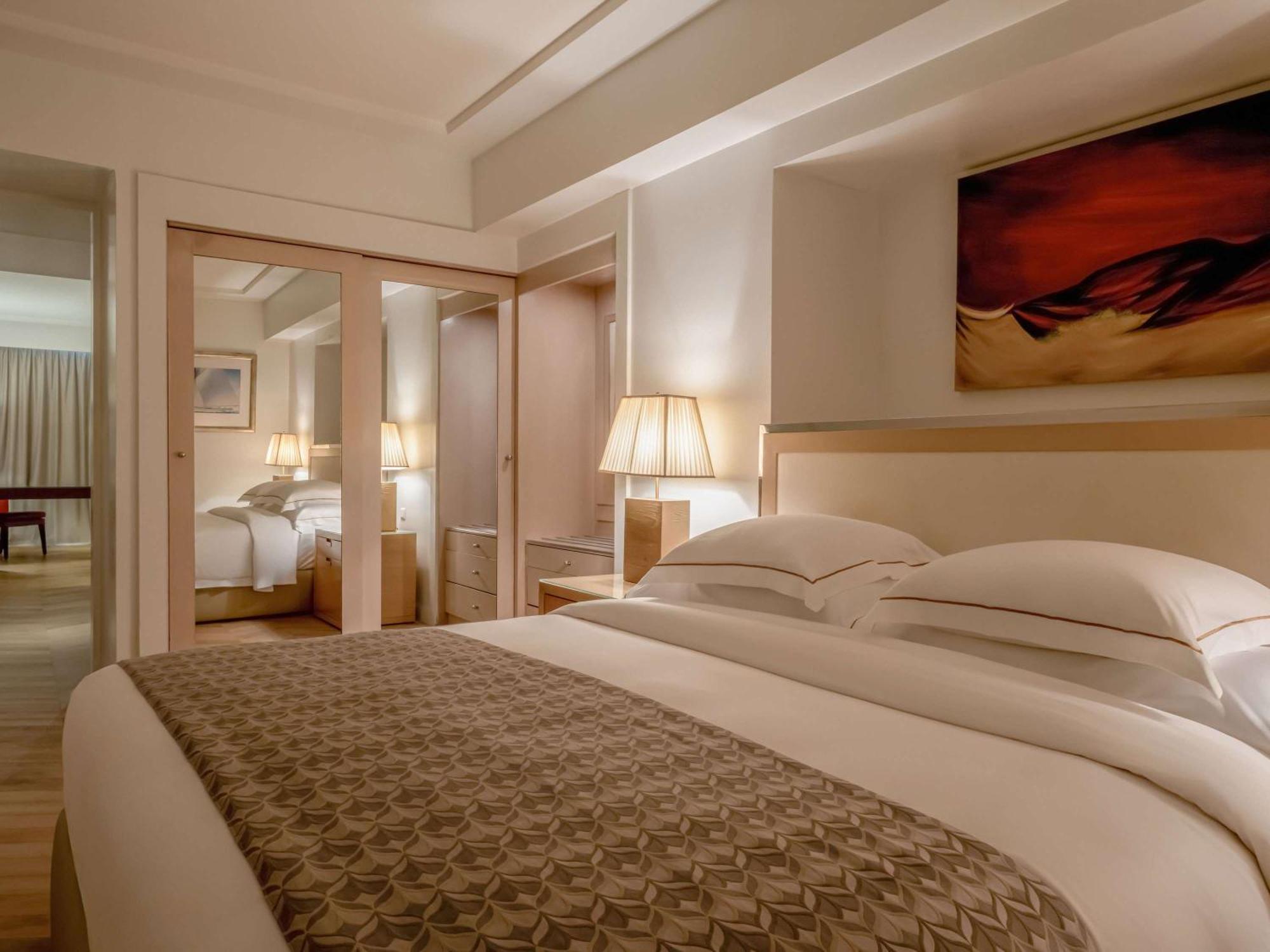 Moevenpick Hotel Beirut Beirute Exterior foto
