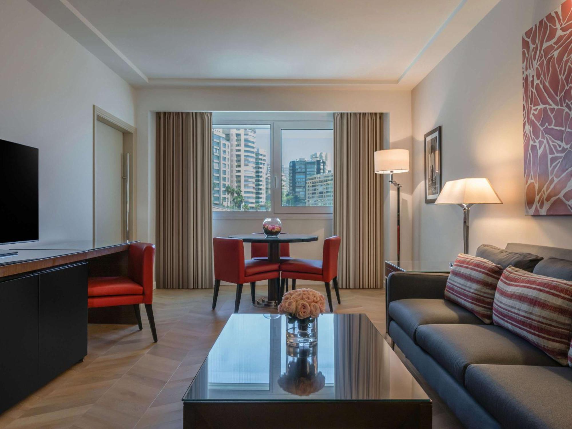 Moevenpick Hotel Beirut Beirute Exterior foto